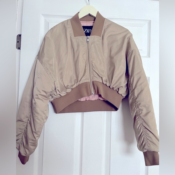 Zara Women's satin Champagne Bomber Jacket - Picture 4 of 11